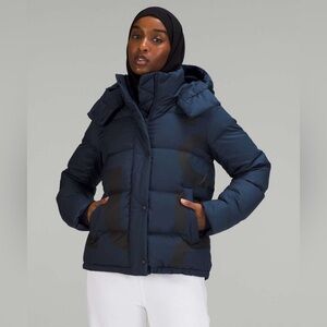 Lululemon Wunder Puff down jacket Wordmark true navy size 6 puffer